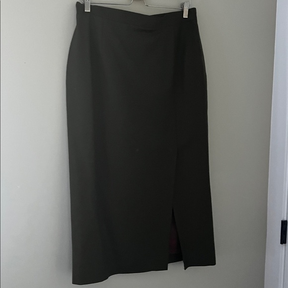 Mister Leonard Pure Virgin Wool Skirt - Picture 2 of 5
